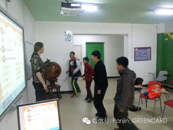 綠卡語言培訓(xùn)中心的外教 綠卡語言培訓(xùn)中心的外教