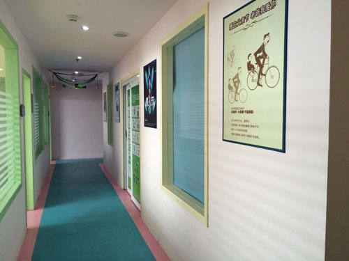 四川省眉山市百老匯國(guó)際英語(yǔ)內(nèi)景 四川省眉山市百老匯國(guó)際英語(yǔ)內(nèi)景