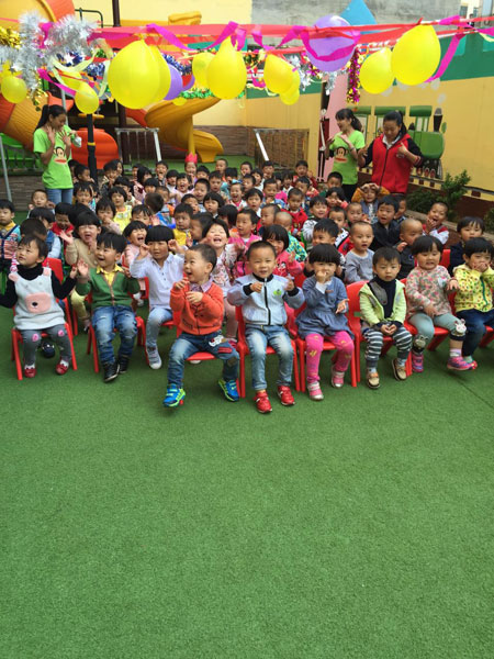紅果牛津藝術(shù)幼教中心內(nèi)景 紅果牛津藝術(shù)幼教中心內(nèi)景