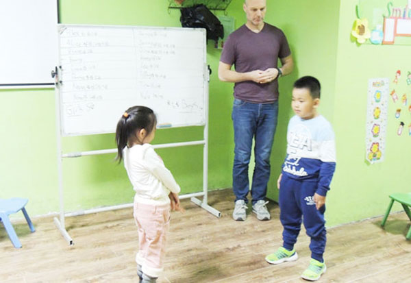 呼和浩特ENC語言學(xué)校外教上課 呼和浩特ENC語言學(xué)校外教上課