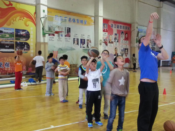 杭州BOOCEN博辰青少年體育俱樂部外教教學 杭州BOOCEN博辰青少年體育俱樂部外教教學