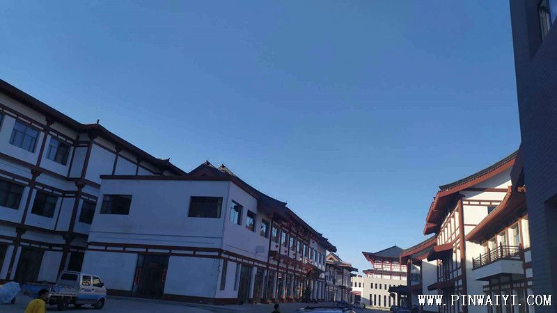 學(xué)校外景 學(xué)校外景
