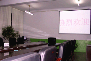 內(nèi)蒙古廣播電視大學(xué)興安盟分校教室設(shè)施