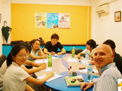 企業(yè)外教招聘注意事項(xiàng)