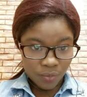 加納本科外教的照片