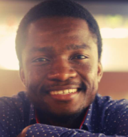 加納本科外教的照片