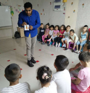 印度本科外教的照片