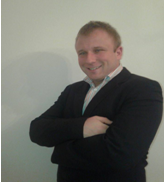 塞爾維亞本科外教的照片