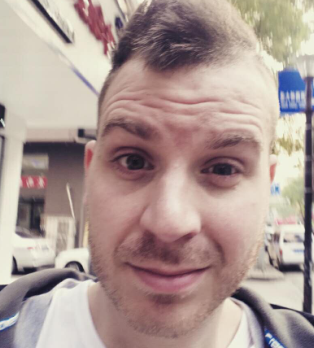 英國本科外教的照片