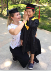 烏克蘭本科外教的照片