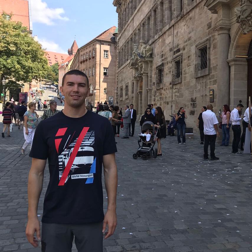 俄羅斯本科外教的照片