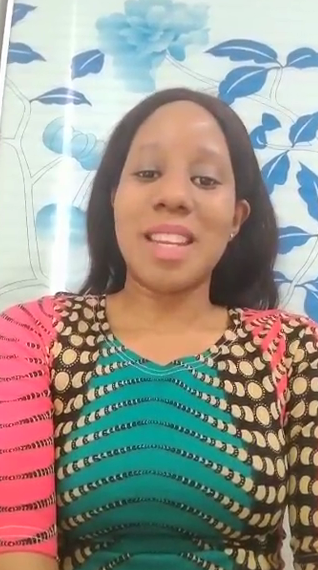 津巴布韋本科外教的照片