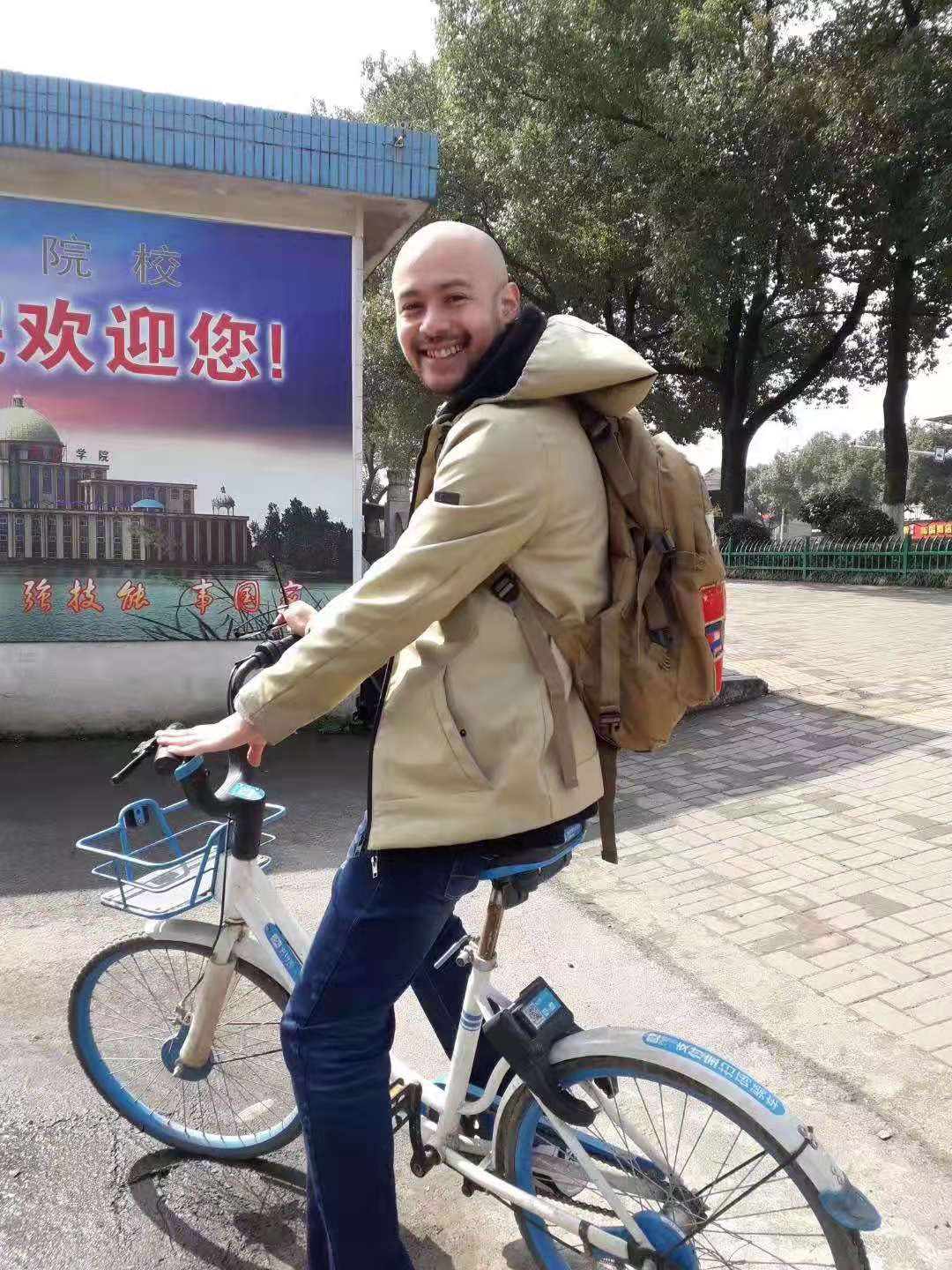 英國(guó)本科外教的照片