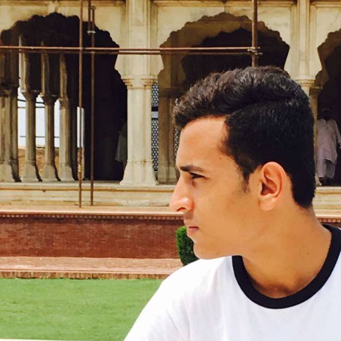 挪威本科外教的照片