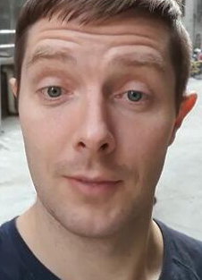 塞爾維亞本科外教的照片