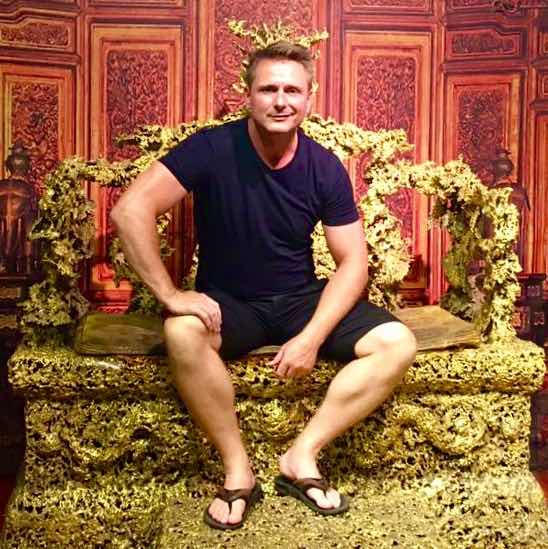 荷蘭未知外教的照片