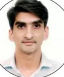 印度碩士外教的照片