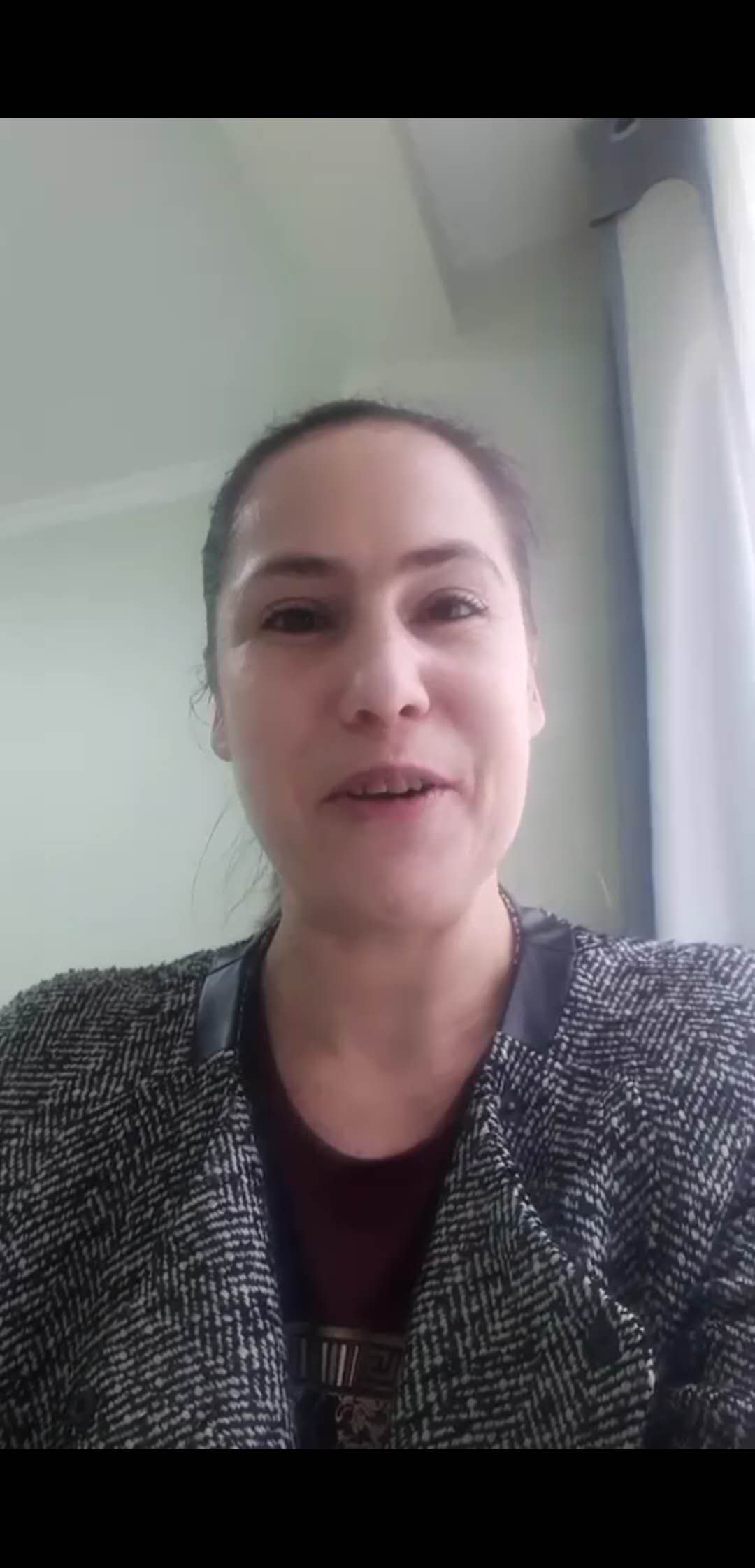 大連格瑞森外服-提供的南非本科外教wj43243384