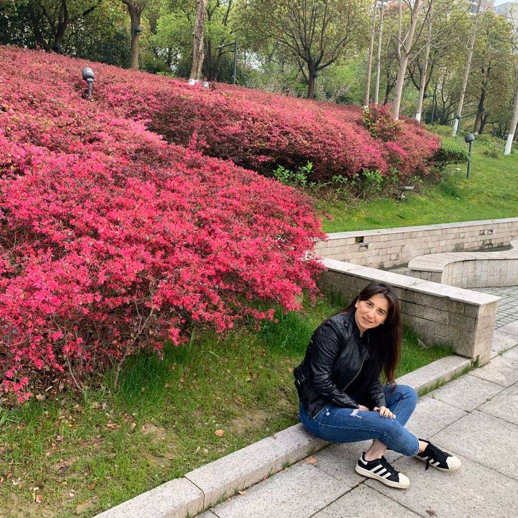 未知本科外教的照片