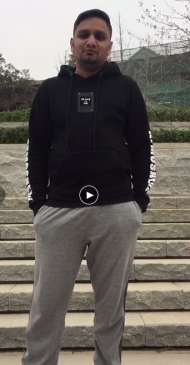 巴基斯坦碩士外教wj44318314