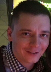 塞爾維亞本科外教的照片