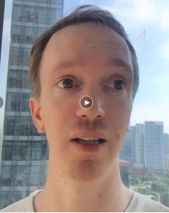 比利時(shí)碩士外教的照片