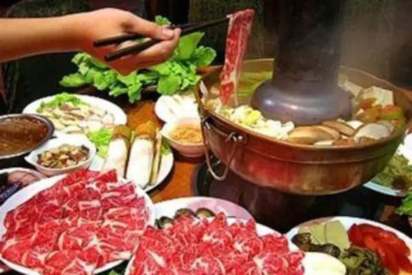 包頭金寶貝教育培訓(xùn)中心本地美食