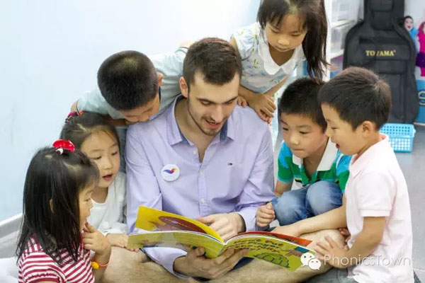 上海初優(yōu)Phonics Town外教教學(xué)