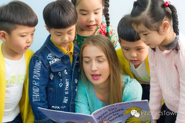 上海初優(yōu)Phonics Town外教教學(xué)