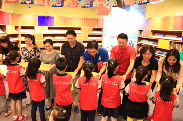 美國學(xué)樂兒童英語武漢中心教學(xué)活動