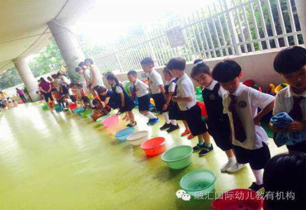 義烏市梅湖國(guó)際幼兒園活動(dòng)情況